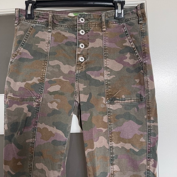 Anthropologie Camo Jefferson Slim Utility Trousers - Picture 3 of 9
